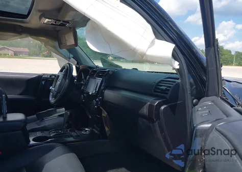 2020 Toyota 4Runner Nightshade Special Edition из США, поврежденный, VIN JTEBU5JRXL5787467